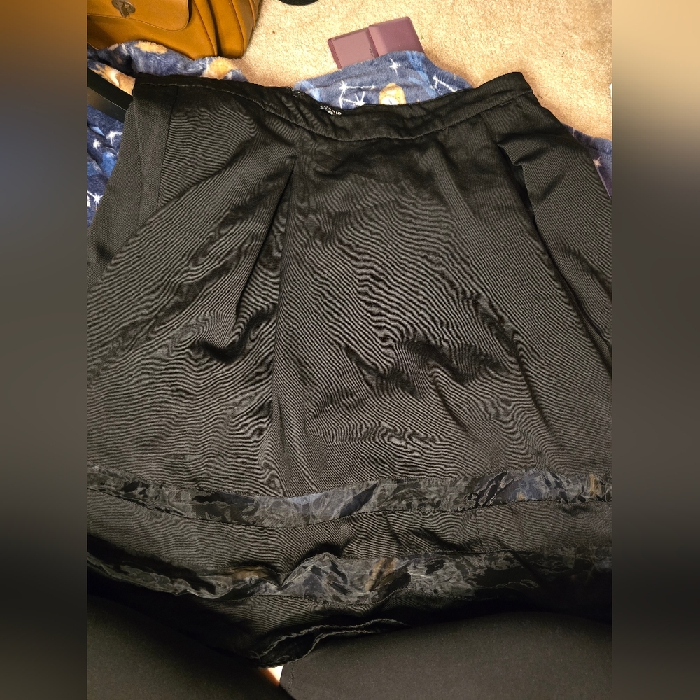 Torrid A-Line Skirt w/ Satin Trim, Size 20